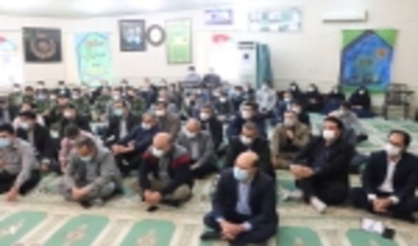 برگزاری جلسه محفل انسی با قرآن به مناسبت ماه مبارک رمضان و اولین جلسه هم اندیشی مدیر کل محترم جناب آقای دکتر میر حامد اختری با همکاران گرامی اداره کل منابع طبیعی و آبخیزداری استان گیلان در مورخه 1401/1/20به روایت تصویر