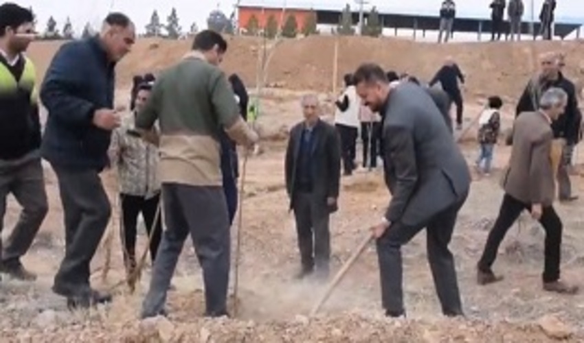 شعار حفاظت از منابع طبیعی باید در عمل تجلی پیدا کند