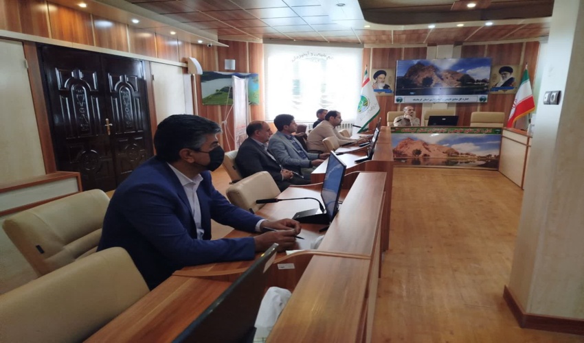 رفع تصرف اراضی ملی و توقیف خاک‌برگ جنگل در آستارا 