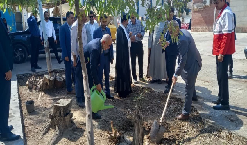 سامانه 1504 همراه همیشگی مردم 