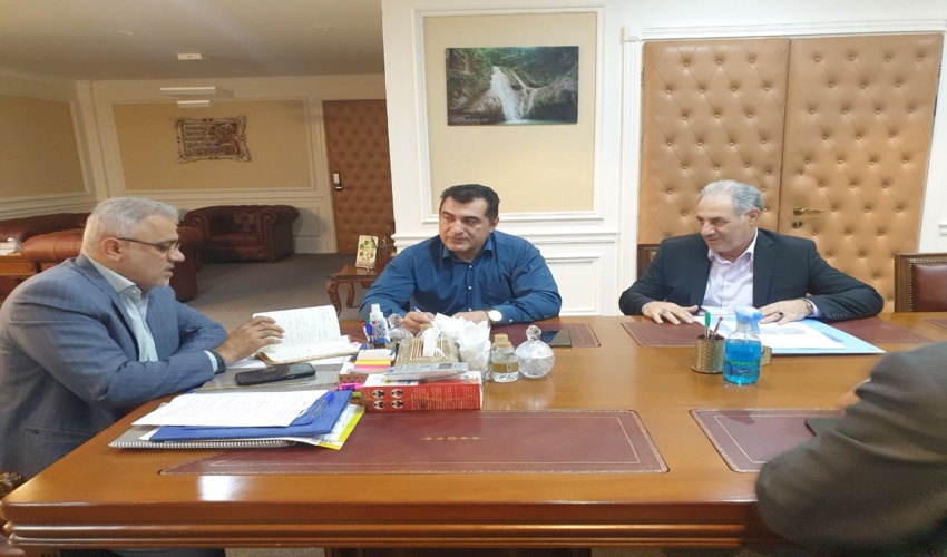 جلسه بررسی تولید یک میلیارد اصله نهال در سازمان منابع طبیعی