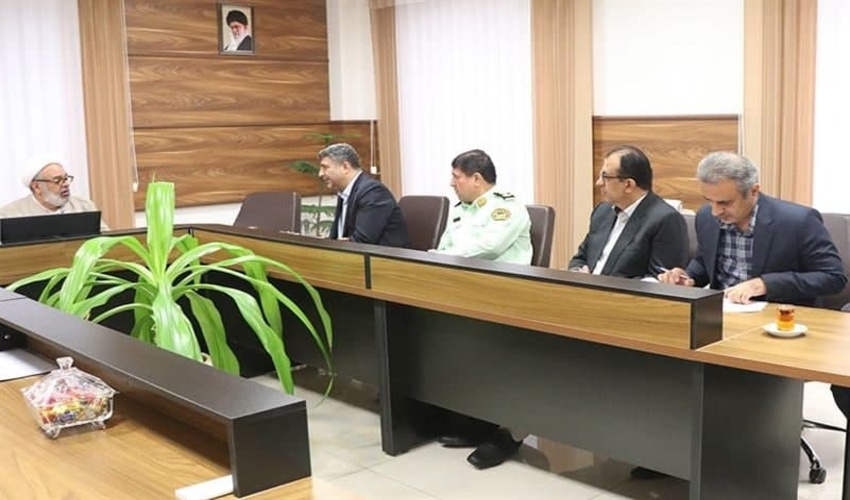  سرپرست اداره کل منابع طبیعی و آبخیزداری گیلان با  رئیس کل دادگستری استان دیدار کرد.