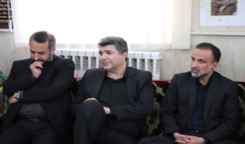 مراسم سالگرد ارتحال حضرت امام خمینی (ره)  در اداره کل منابع طبیعی وآبخیزداری استان گیلان