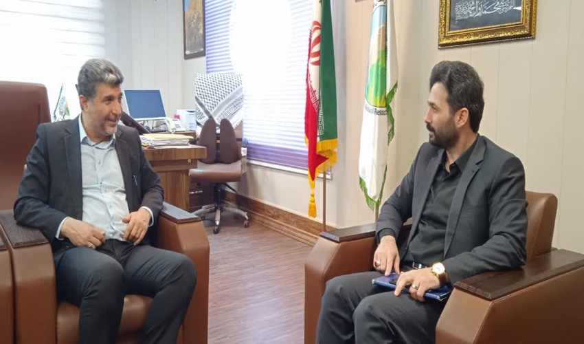 حضور نماینده شهرستانهای رشت وخمام در اداره کل منابع طبیعی وآبخیزداری استان گیلان