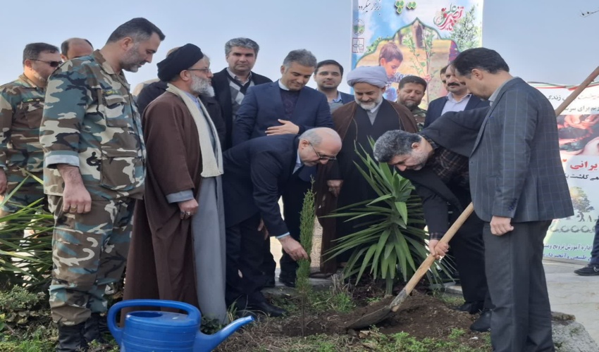 پویش «درختکاری در سایه پدر» در گیلان